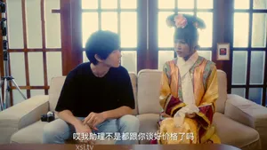 Học sinh nữ ngây thơ nhờ anh bạn thân xem hộ tại sao sờ vào đầu vú lại thấy sướng